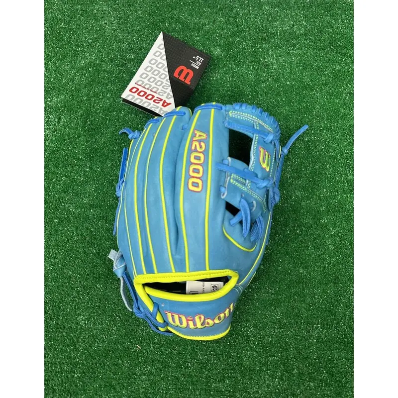 Wilson A2000 1786 11.5" Infield Baseball Glove Sky Blue - WBW102267115