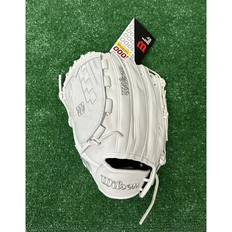 Wilson A1000 12.5" Left Handed V125 Outfield Fastpitch Softball Glove - Lefty