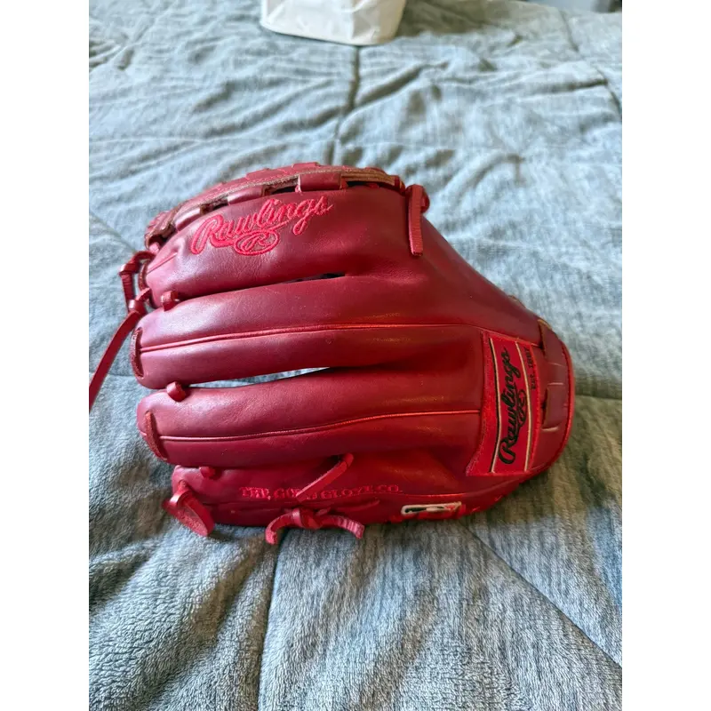 2024 Rawlings Heart of the Hide RH Pitcher's Baseball Glove 12" (Used)