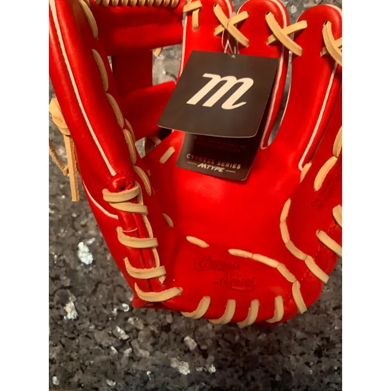 New Right Hand Throw Marucci Cypress Series 11.50" Baseball Glove