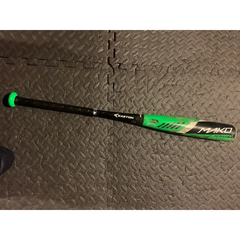 Used Easton Mako Torq USSSA Certified Bat (-5) Composite 26 oz 31"