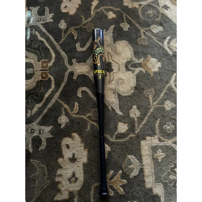Combat BBCOR Certified Bat (-3) 30 oz 33" (New)