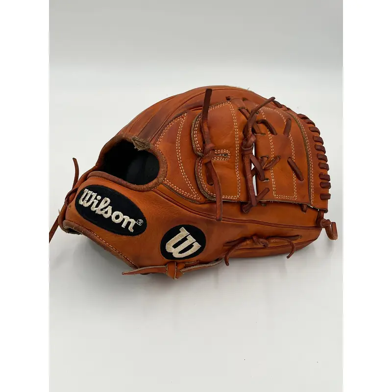 Wilson a2k B212 12 pitchers infield baseball glove