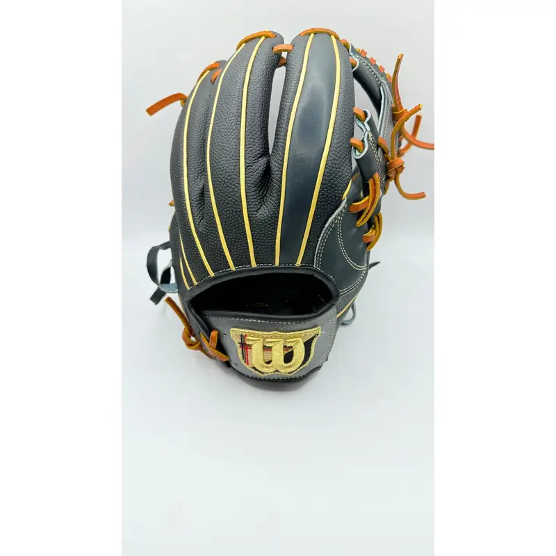 Wilson RH Infield Staff Baseball Glove 11.75" (New)