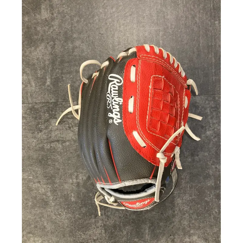Red Rawlings Player series Right Hand Throw Baseball Glove 10" (Used)