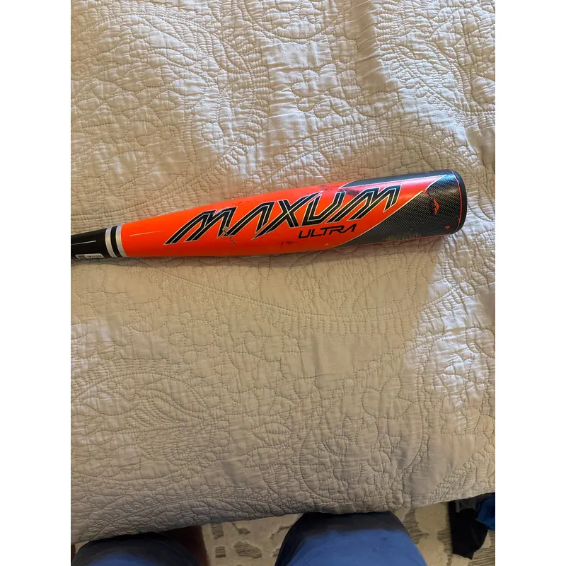 2022 Easton Maxum Ultra Composite USABat Certified Bat (-10)  18 oz 28" (Used)
