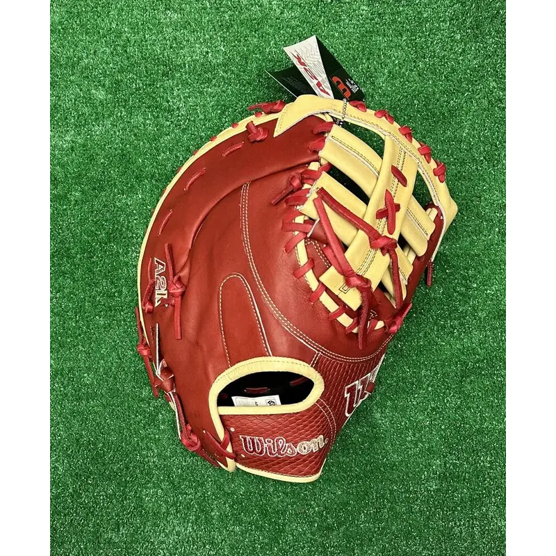 Wilson A2K 12.5"1679 First Base Mitt Right Hand Thrower WBW102684125