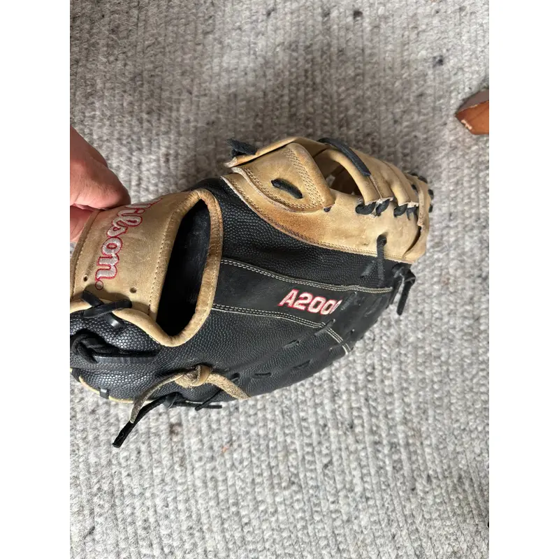 2022 Wilson LH First Base A2000 Baseball Glove 12.25" (Used)