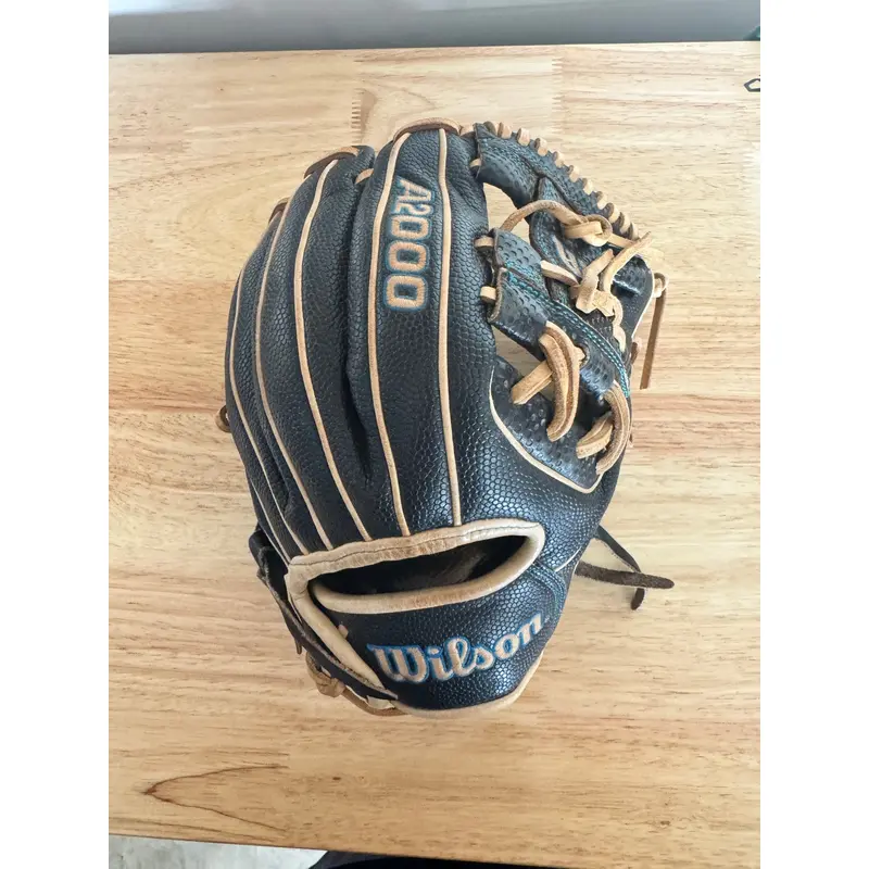 Wilson A2000 SuperSkin DP15 Spin Control 11.5" Baseball Glove: WBW100399115