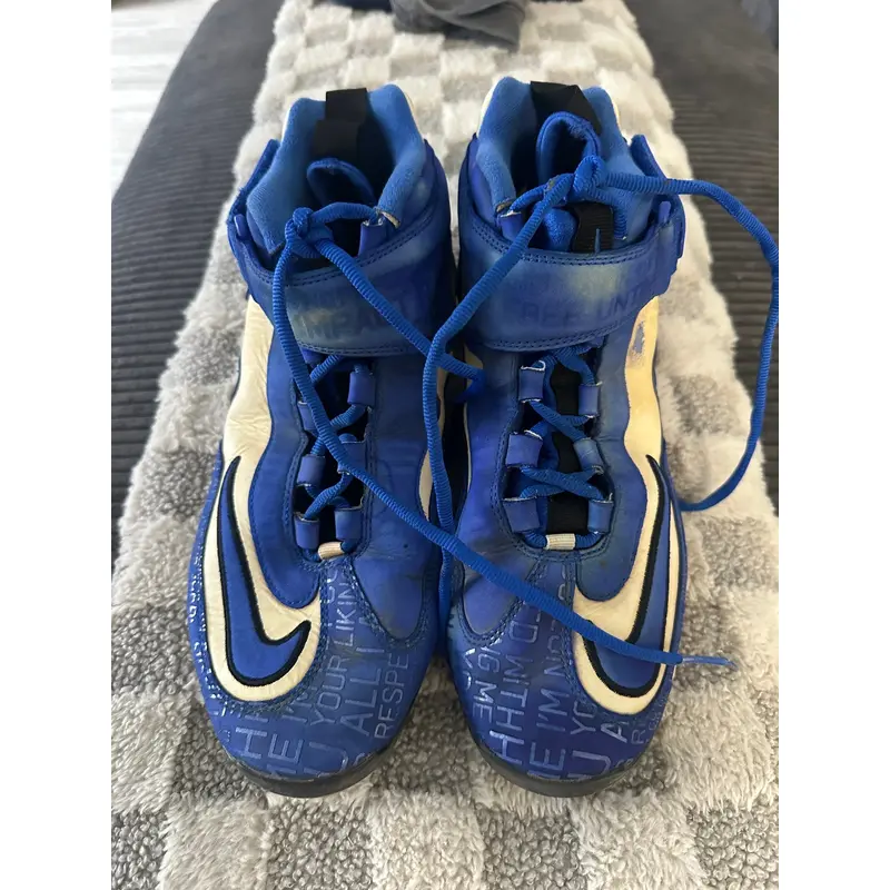 Nike Ken Griffey cleats