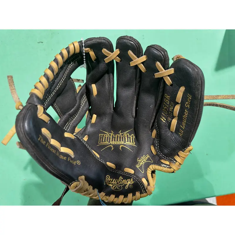 Brown Rawlings Highlight Series RH Infield Baseball Glove 10.5" (Used)