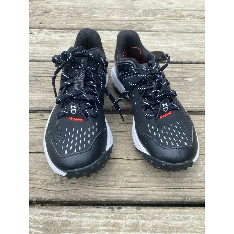 Kid's  Youth Under Armour (Used)size 1.5
