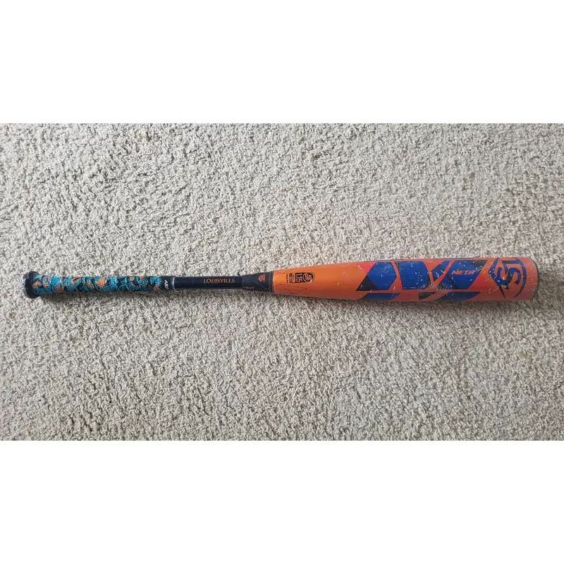 Used 2022 Louisville Slugger Meta USSSA Certified Bat (-5) 26 oz 31"