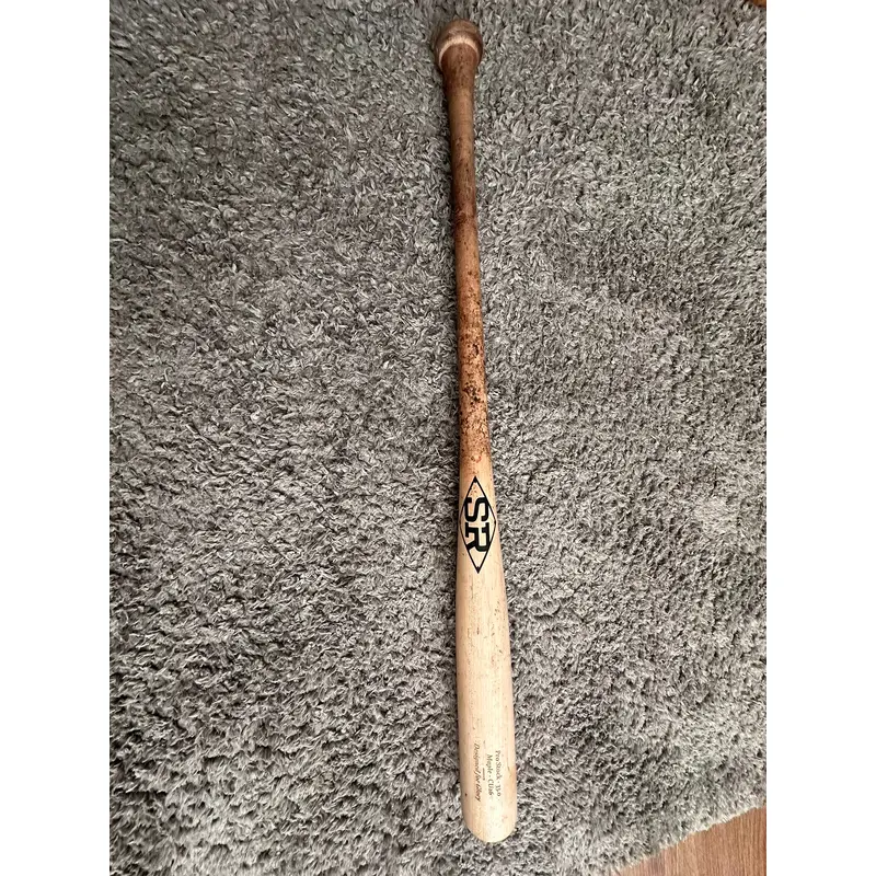 SR Wood Bat, 33in, 30oz, -3, CU26 Model, Pro Issued Wood.