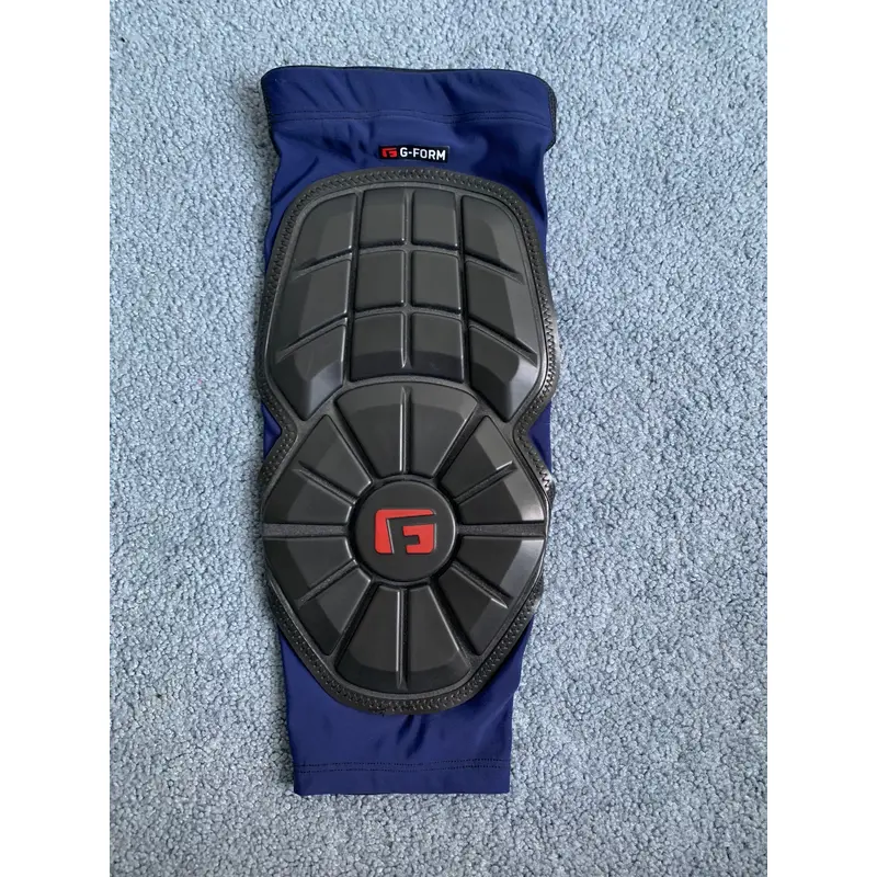 Used Like New Mens Large G-Form Extended Elbow Guard Sleeve (Navy)