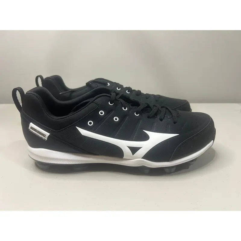 Size 13 Mens Mizuno Ambition 2 TPU Low Black Baseball Cleats - New With Box