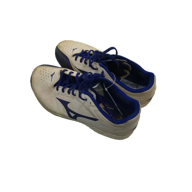 Used Mizuno Senior 6 Metal Baseball and Softball Cleats 11613-S000140068