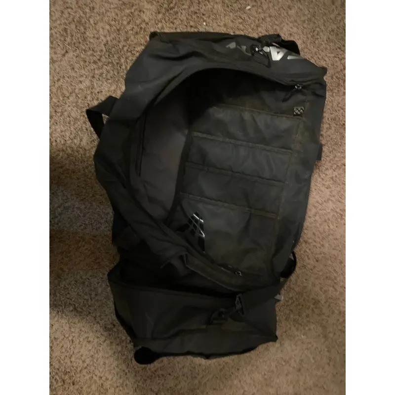 Easton duffel baseball bag