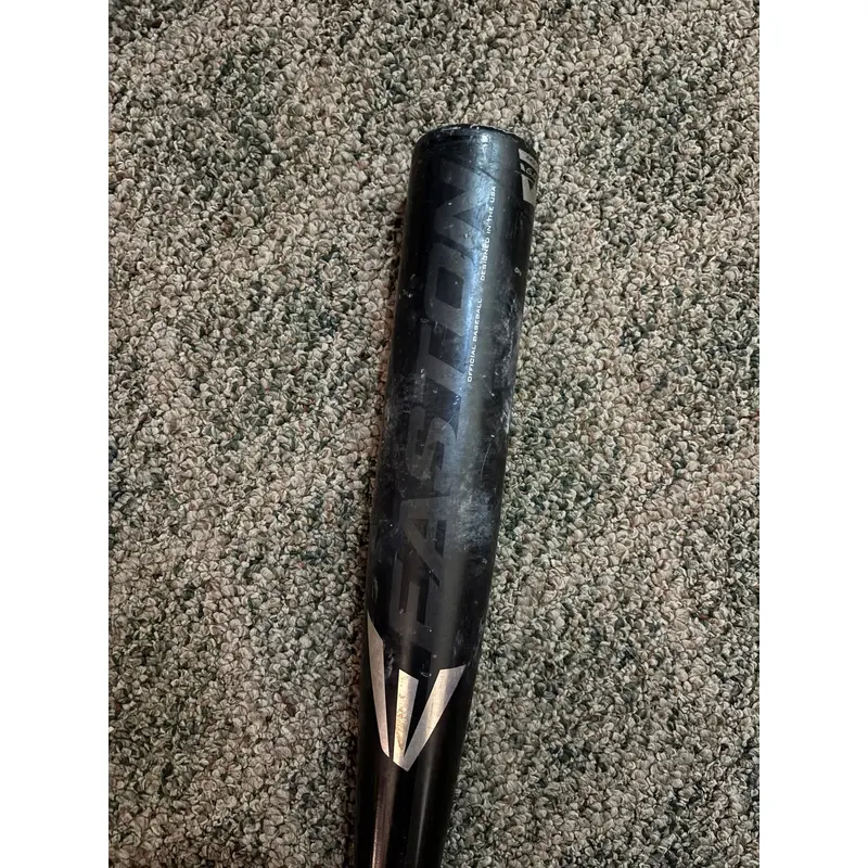 Used 2017 Easton BBCOR Certified Composite 27 oz 30" Mako Beast Bat