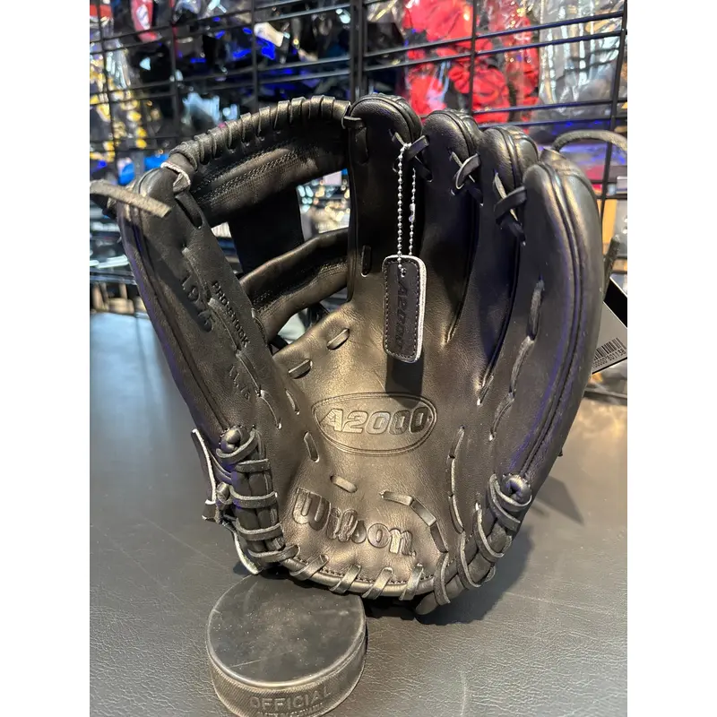 Wilson Right Hand Throw A2000 1975 Baseball Glove 11.75" (New)