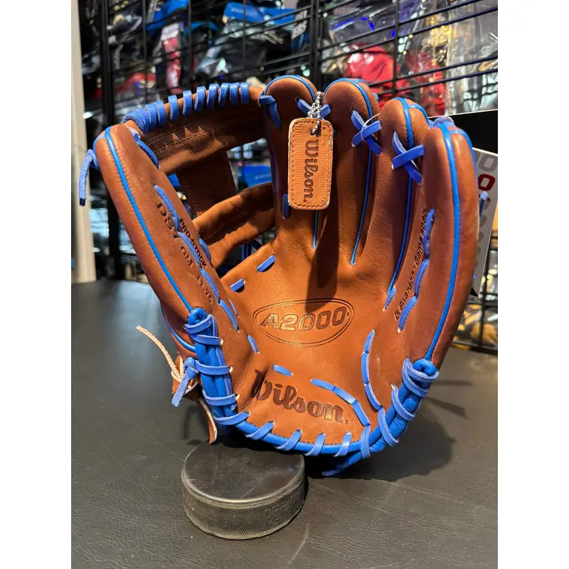 Wilson Right Hand Throw A2000 Baseball Glove 11.75" (New) D Swanson Gamer
