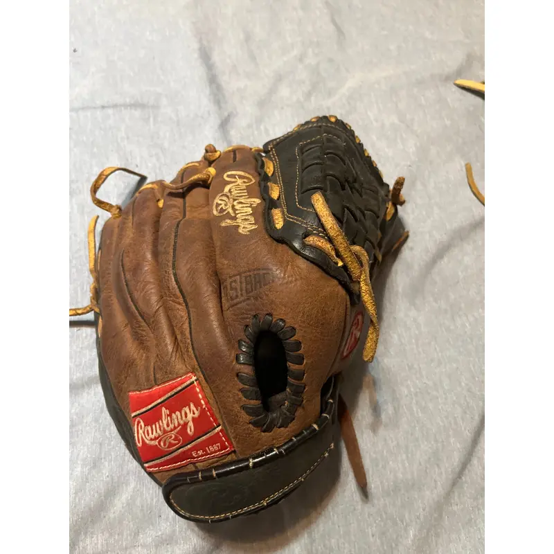 Rawlings Right Hand Throw Infield Fastback 11.5" (Used)