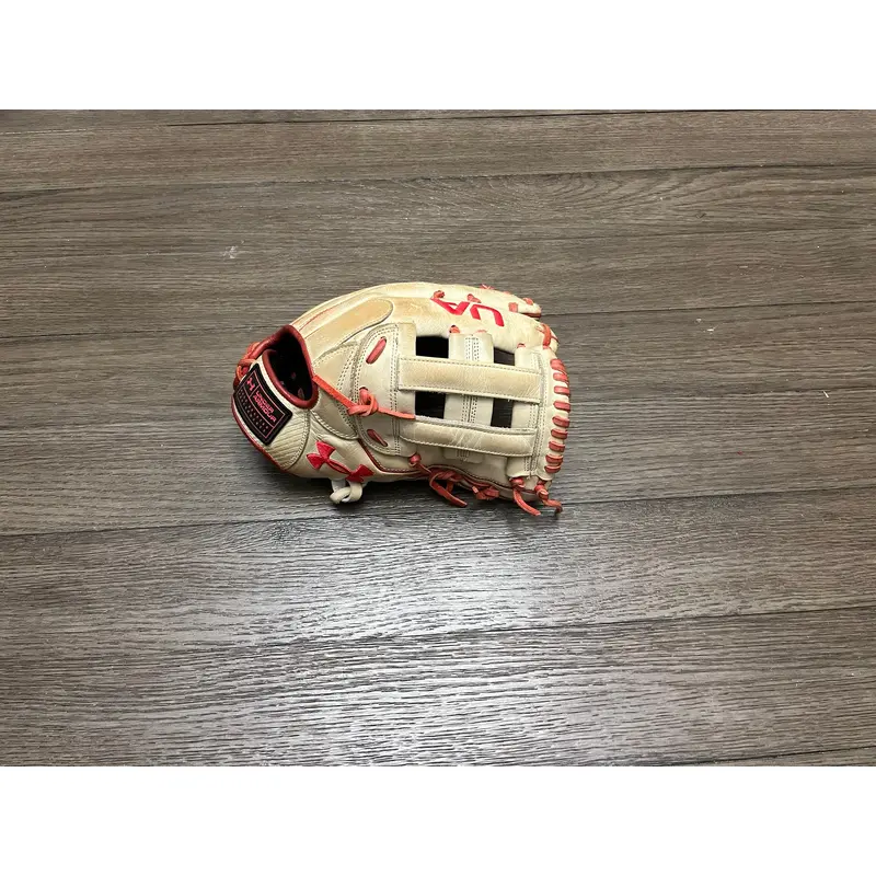 Under Armour Flawless 12.75" H Web