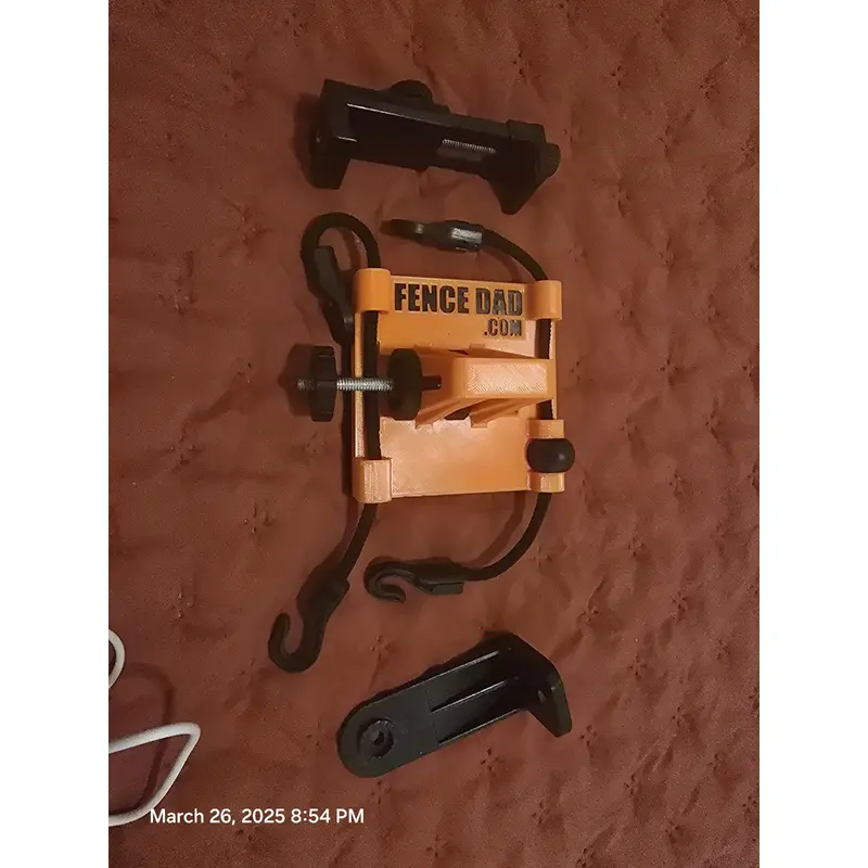 Fence dad camera mount