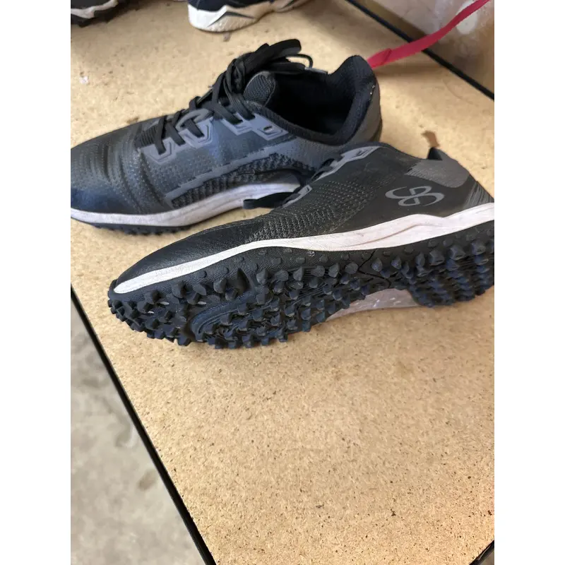 Black Men's Youth Size M 7.5 (W 8.5) Boombah (Used)