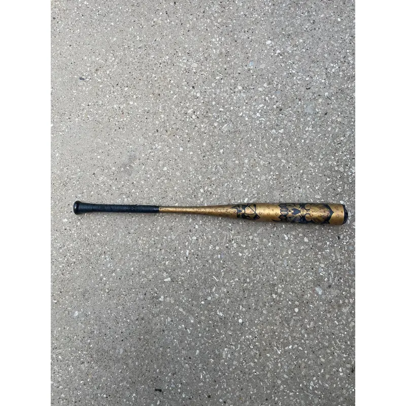2023 Alloy (-3) 30 oz 33" Voodoo Bat