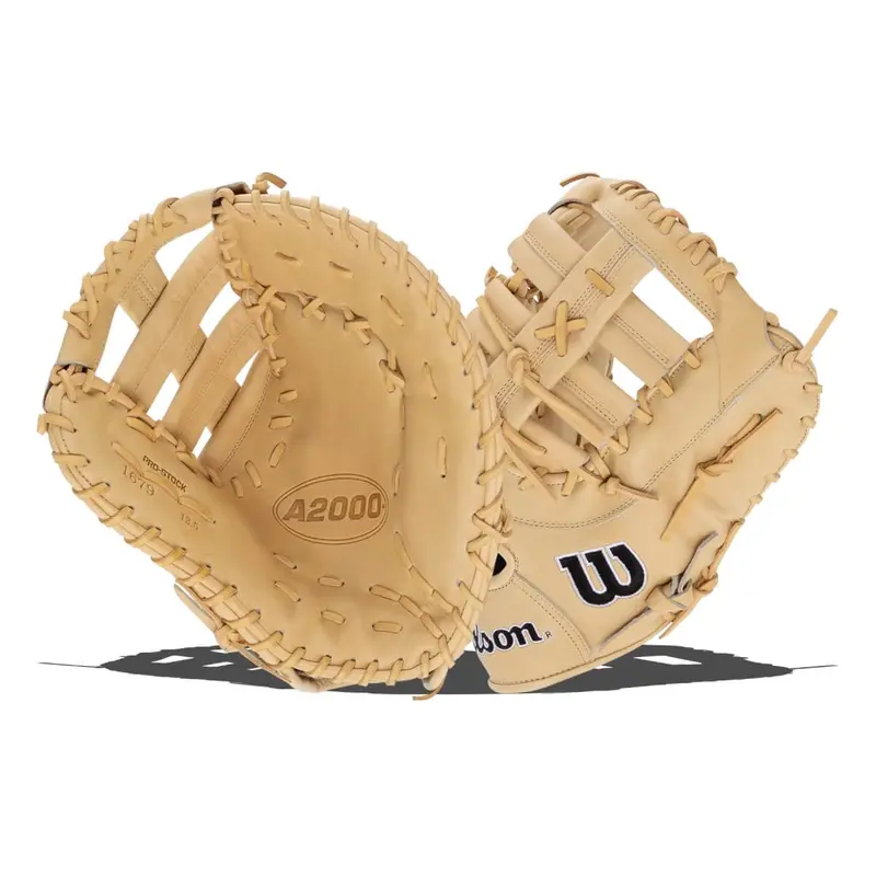 Used Wilson WBW102097125 Right Hand Thrower - Excellent Condition