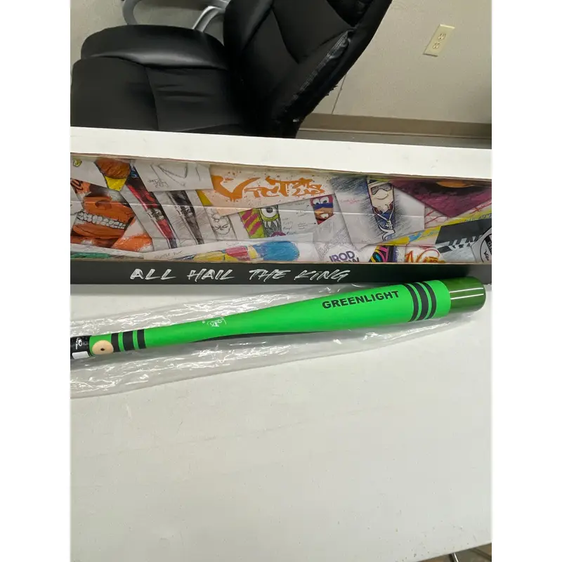 Victus Greenlight Tatis23 Crayola bat