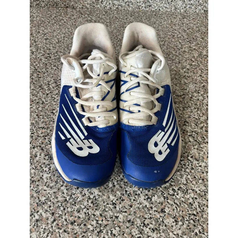 Kid's 6y New Balance Turf Cleats (Used)