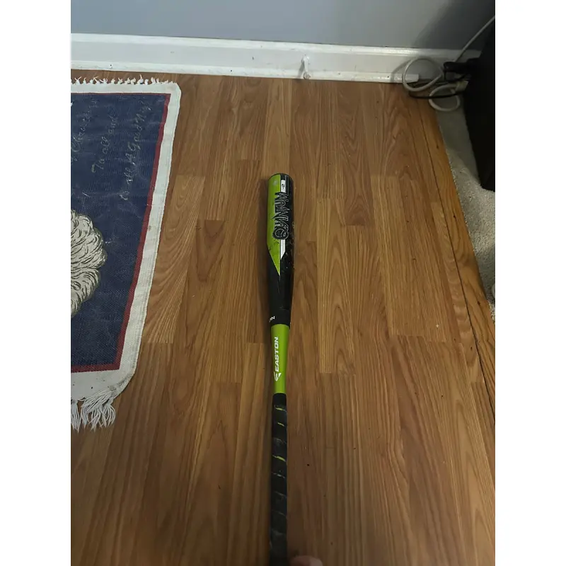 Used USSSA Certified Easton Hybrid Quantum Bat (-12) 16 oz 28"