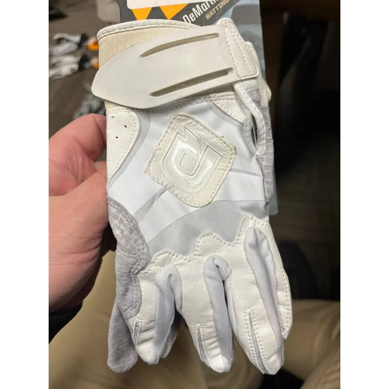 Medium DeMarini Torq-D Batting Gloves