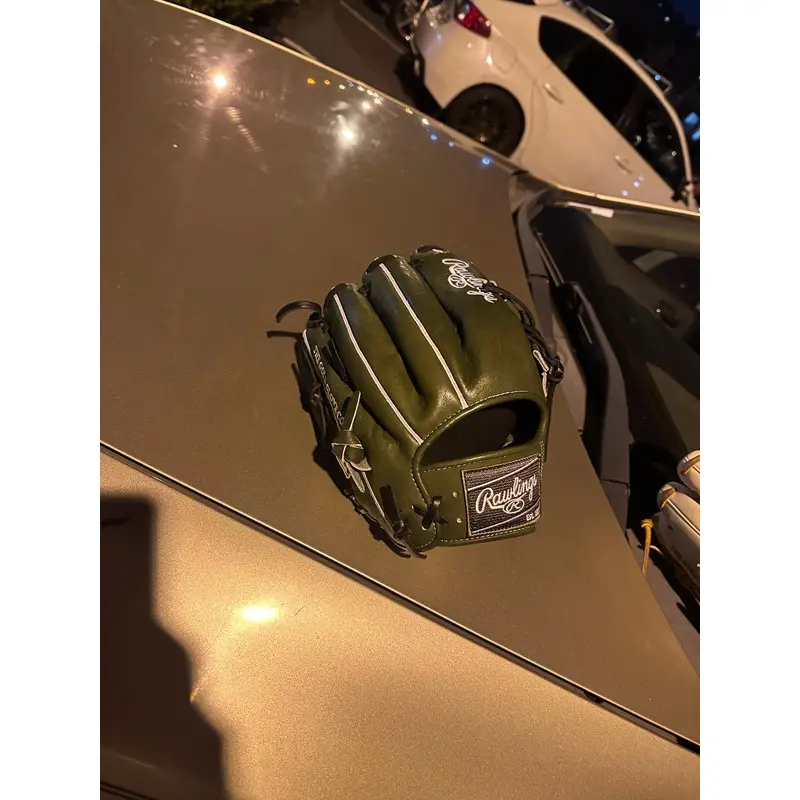 New  Right Hand Throw 11.5" Baseball Glove