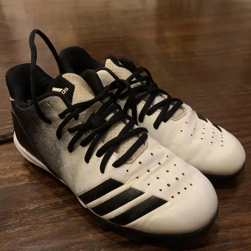 White Men's Size 5.0 (Women's 6.0) Adidas
