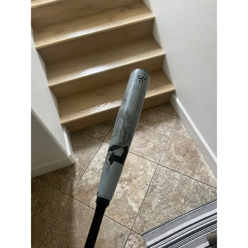 DeMarini Bat (-3) 30.5 oz 33.5" (Used)