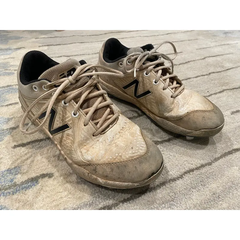 White Size 9.0 (Women's 10)  New Balance 3000v5 Cleats