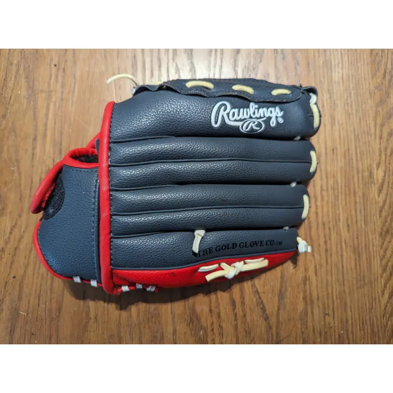 lightly Used left handed Rawlings players series 11.5 inch glove.