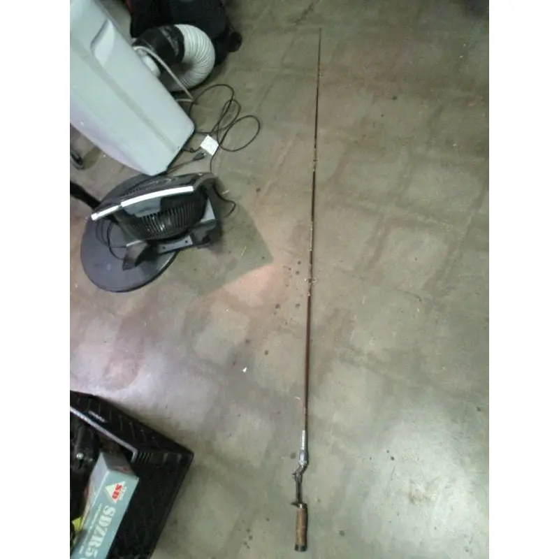 Used Vintage 3-Piece Fishing Pole