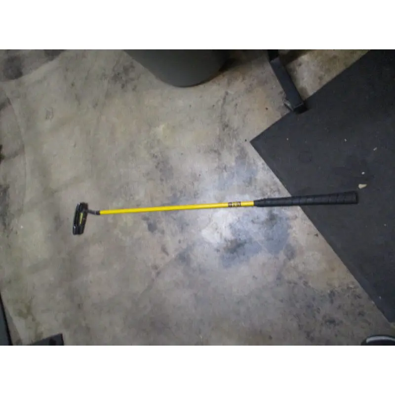 Used Momentus Swing Trainer Putter