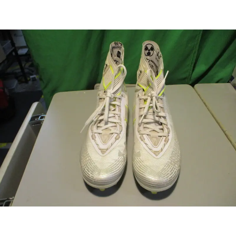 Used Under Armour Spotlight MC 10.5 Football Cleats