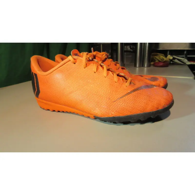 Used Nike MercurialX VaporX 12 Club TF 'Total Orange' Indoor Soccer Cleats Y5