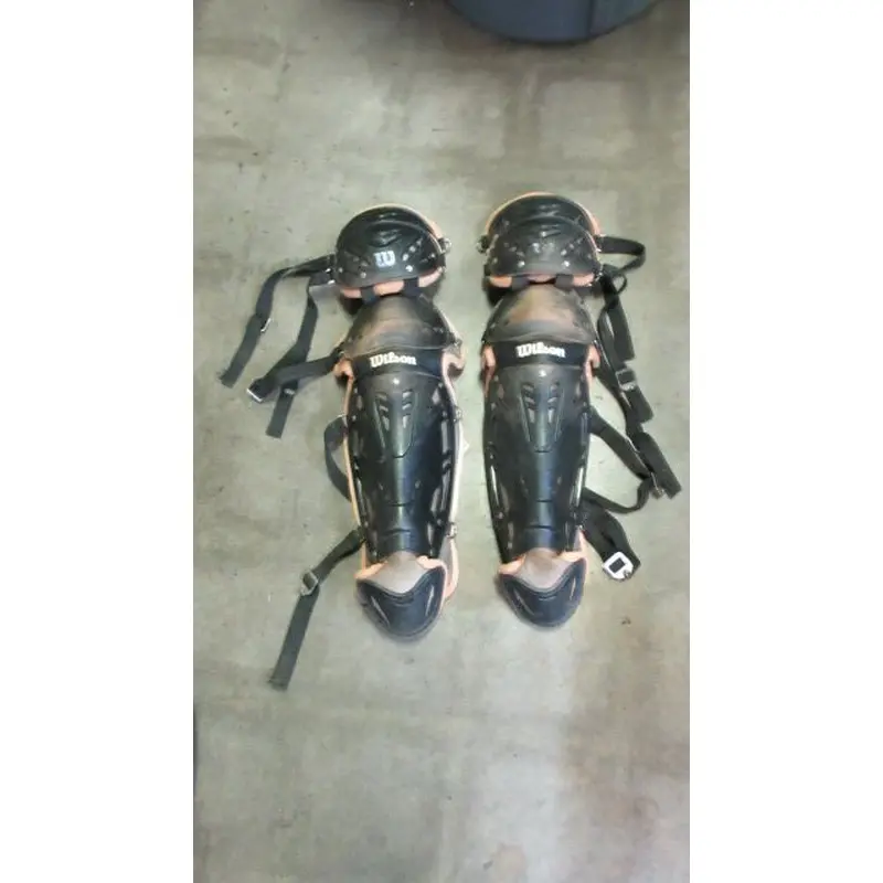 Used Wilson C1K Shin Guards Size Adult