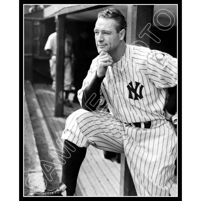 Lou Gehrig 8X10 Photo - 1939 New York Yankees - 353