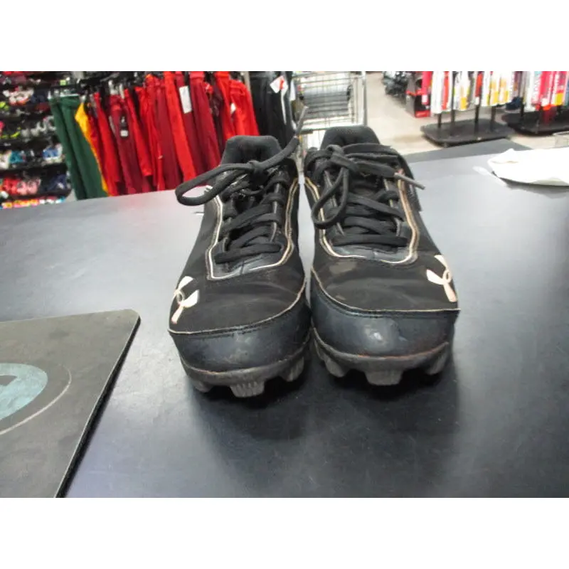 Used Under Armour Size Youth 3.5 Baseball Cleats