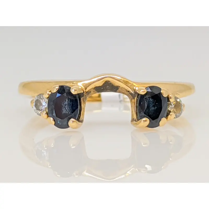 14K SAPPHIRE OVAL 3X4 WITH (2) DIAMOND MELEE ESTATE WRAP 2.2 GRAMS