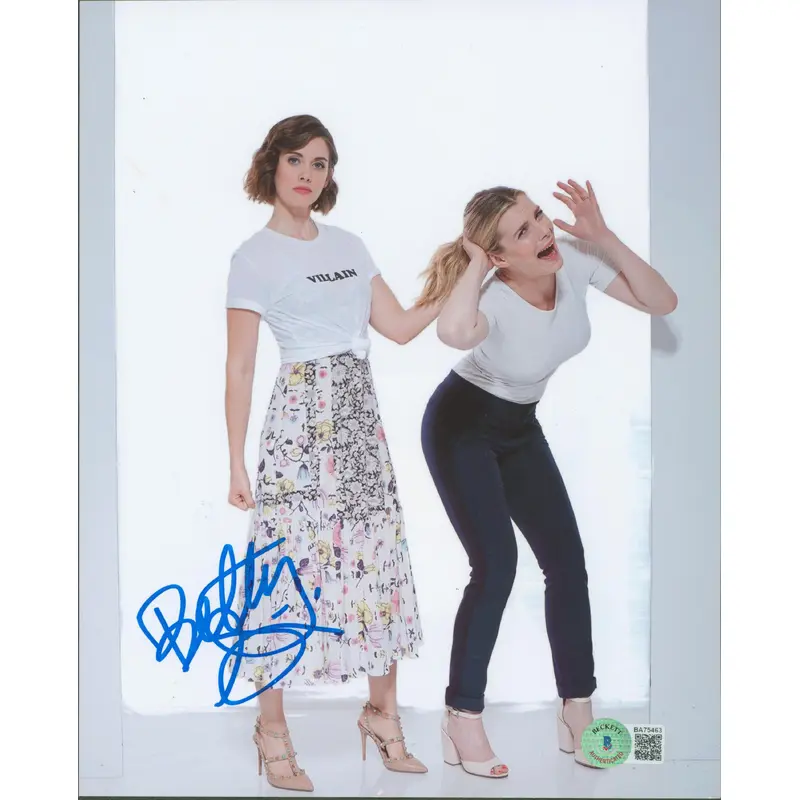 Betty Gilpin Glow Authentic Signed 8x10 Photo Autographed BAS #BA75463