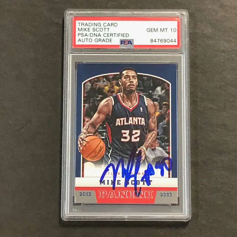 2012-13 Panini Basketball #228 Mike Scott Signed Card Auto PSA Slabbed Hawks